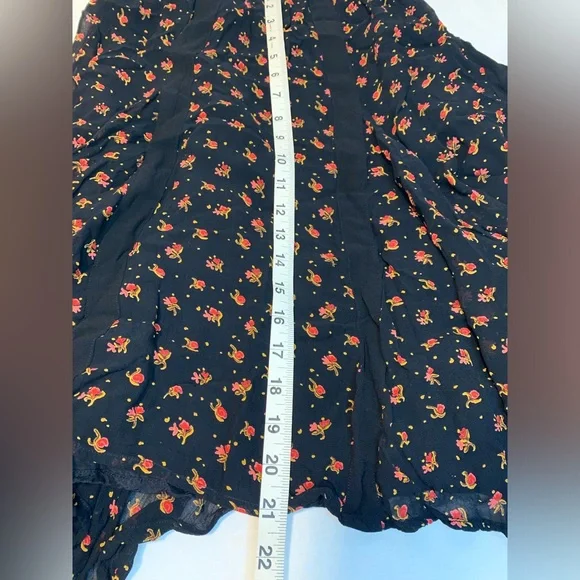 Vintage April Cornell Women’s Skirt XS/S Asymmetrical Hem Dark Floral Whimsigoth - Picture 6 of 8